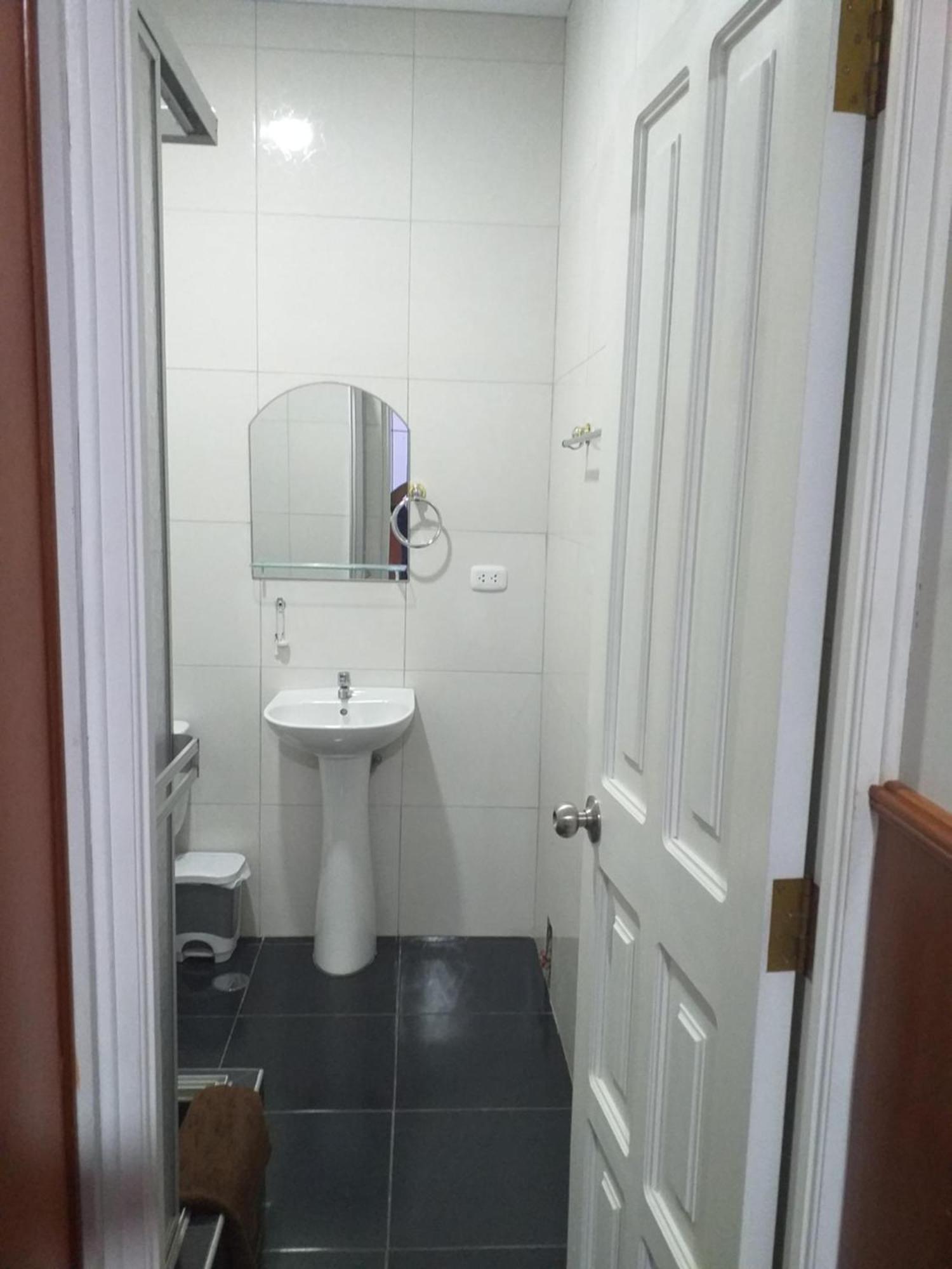 Hostal Vasco Tacna Eksteriør bilde