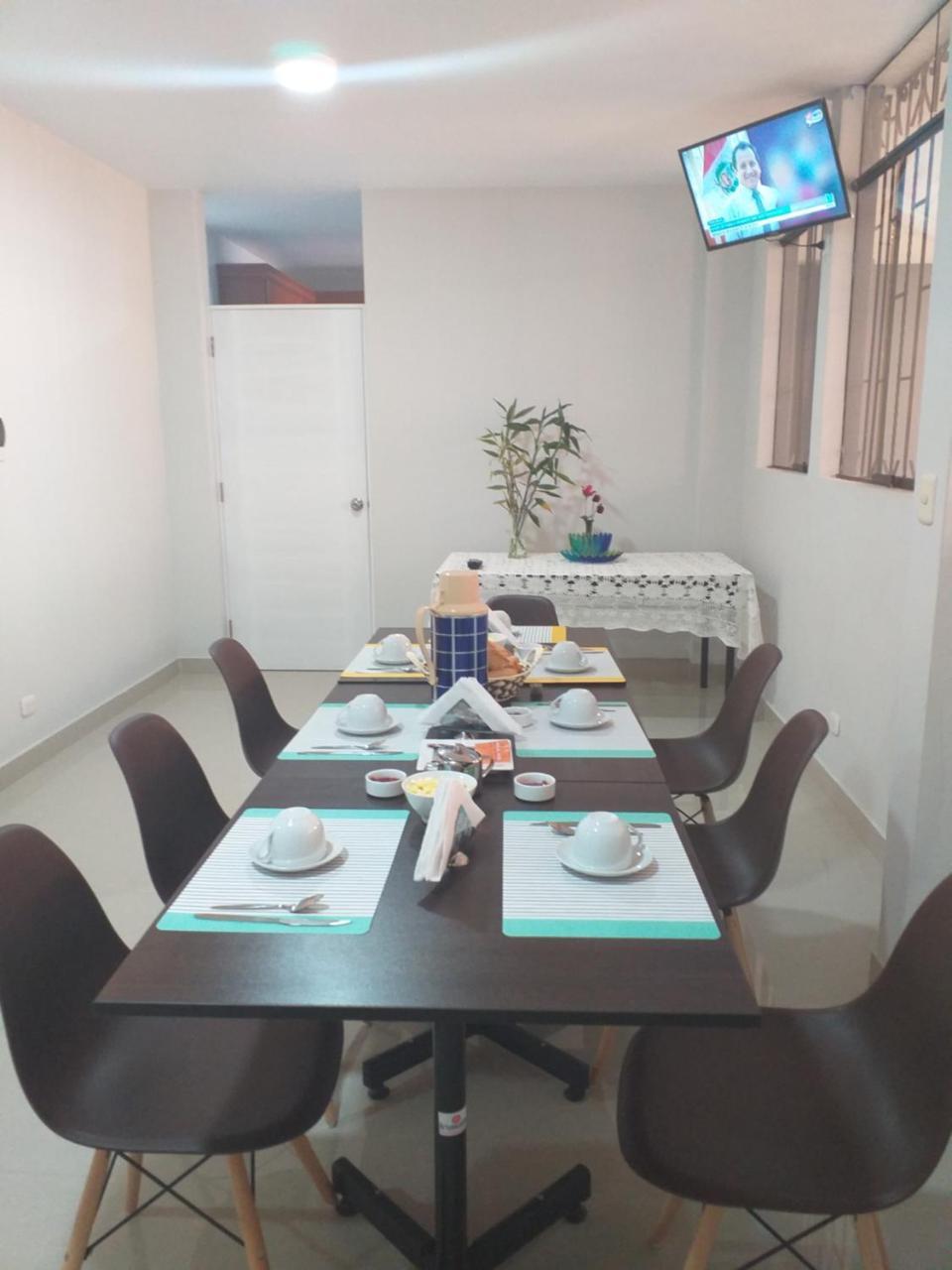 Hostal Vasco Tacna Eksteriør bilde