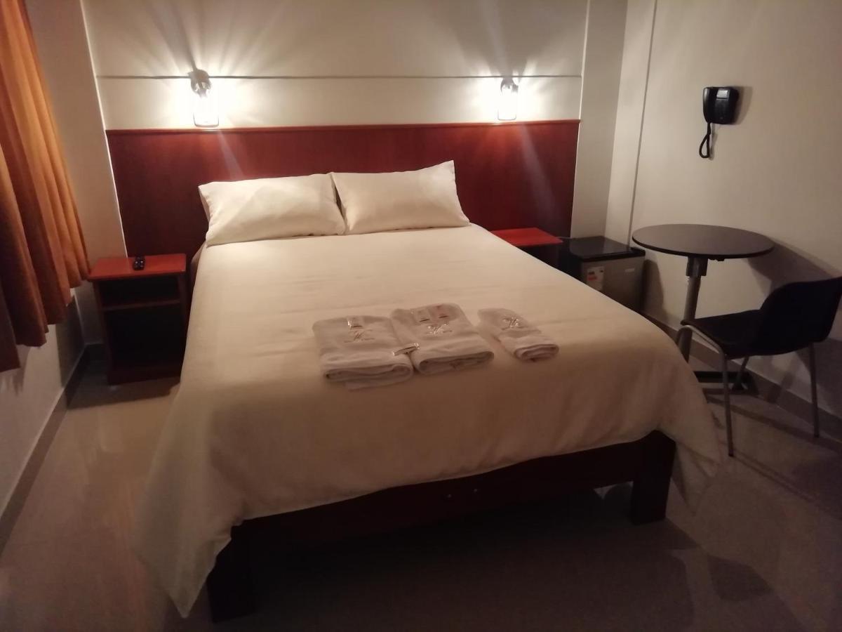 Hostal Vasco Tacna Eksteriør bilde